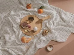 Budget ???? Kay Bojesen Menageri Salt Cellar With Spoon, Oak ???? -Alessi shop 2018 11 16 KAJ BOJESEN 01 002 CMYK