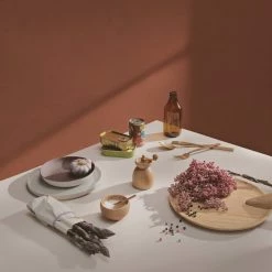 Outlet 🥰 Kay Bojesen Menageri Pepper Mill, Oak ❤️ 13 Outlet 🥰 Kay Bojesen Menageri Pepper Mill, Oak ❤️ -Alessi shop 2018 11 16 KAJ BOJESEN 06 002 HOEJ CMYK