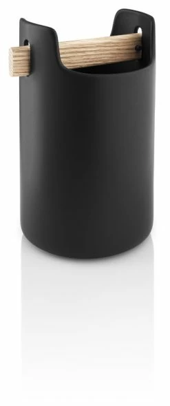 Promo π Eva Solo π§° Toolbox Organiser, 20 Cm, Black π₯ 11 Promo π Eva Solo π§° Toolbox Organiser, 20 Cm, Black π₯ -Alessi shop 520425 Toolbox dispenser black vinkel aRGB High