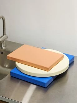 Brand new ⌛ HAY Chopping Board, Round, L, Off White ⌛ 13 Brand new ⌛ HAY Chopping Board, Round, L, Off White ⌛ -Alessi shop Chopping Board family 05