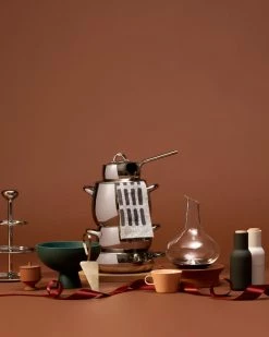 Discount β MENU Bottle Grinder 2 Pcs, Ash - Carbon - Beech π₯ 7 Discount β MENU Bottle Grinder 2 Pcs, Ash - Carbon - Beech π₯ -Alessi shop FDS Joulukalenteri 002 final sRGB 1080x1350