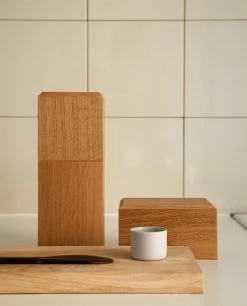 Discount π Lokal Helsinki Pino Box, Medium, Oak β 10 Discount π Lokal Helsinki Pino Box, Medium, Oak β -Alessi shop LOKAL PINO 3 1