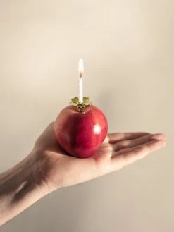 Promo π₯ Design House Stockholm Me To You Candle Holder, Brass π 10 Promo π₯ Design House Stockholm Me To You Candle Holder, Brass π -Alessi shop image4 2751 8800 MeToYou1pGold Lifestyle