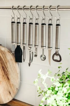 Wholesale 👍 Heirol Steely Peeler, Moving Blade, 20 Cm 😀 -Alessi shop kuorimaveitsi 20 cm liikkuva tera steely 2