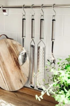 Promo β Heirol Steely Grater, Coarse, 37 Cm π 7 Promo β Heirol Steely Grater, Coarse, 37 Cm π -Alessi shop viilaraastin karkea 37 cm steely 1